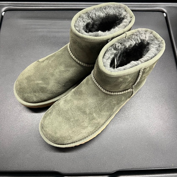 UGG Olive Green Suede Slip-On Boots - Picture 2 of 7